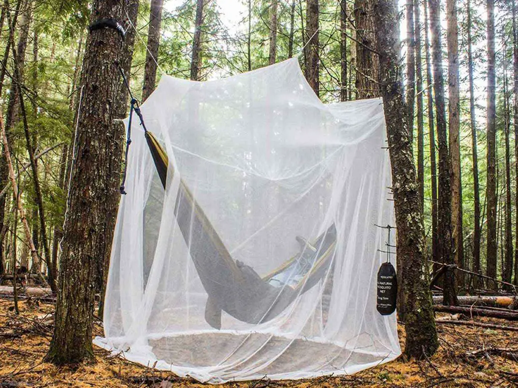 best-mosquito-nets-for-thwarting-flying-pests
