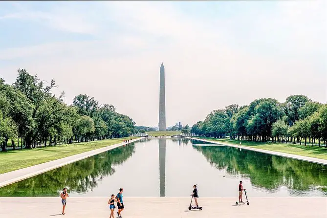 Discovering Washington D.C.: Exploring from the Capitol to the National Mall 3. Immersing in the National Mall