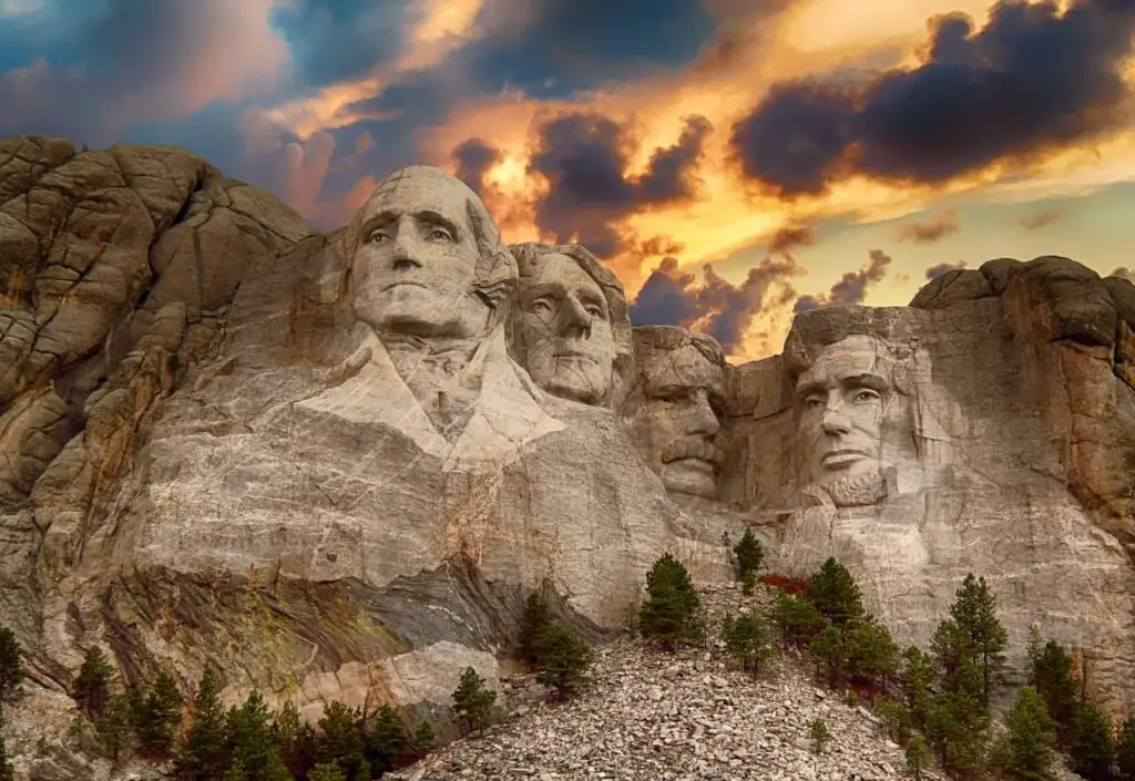 Exploring Famous Landmarks in the United States Natural Wonders