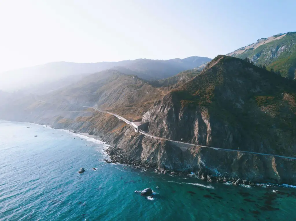 Exploring the Scenic California Coast: San Francisco to Los Angeles Road Trip Arrival in the Entertainment Capital: Los Angeles