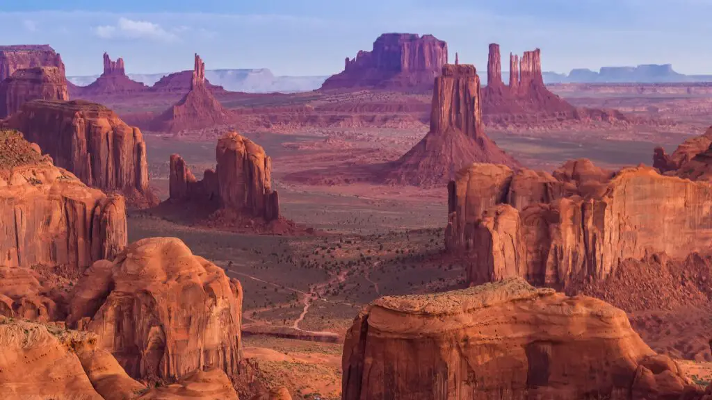 Southwest Wanderlust: Exploring the Grand Canyon and Monument Valley