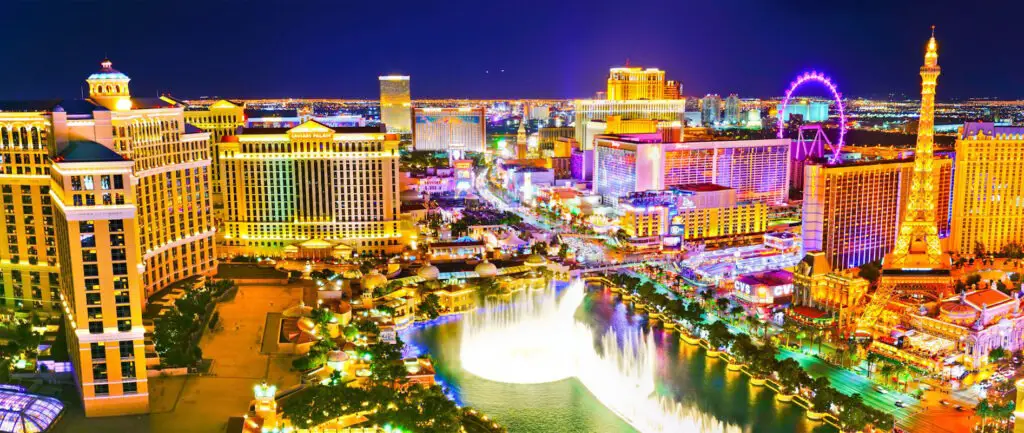 The Ultimate Guide to Unforgettable Entertainment in Las Vegas 2. World-Class Casinos and Gambling