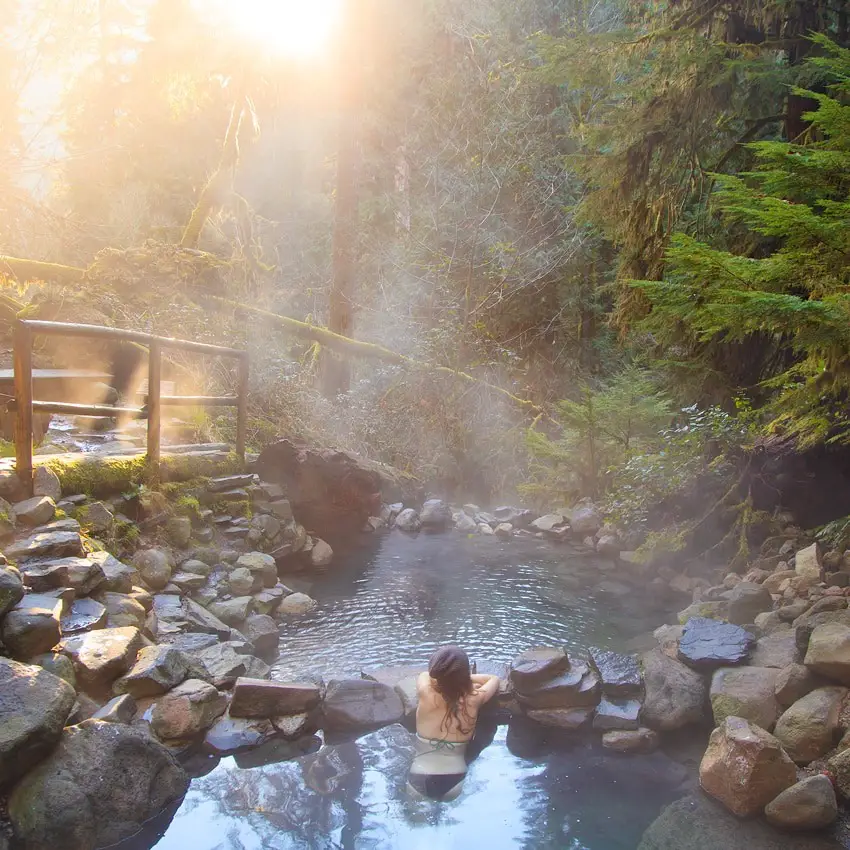 What Should I Pack For A Trip To Oregons Hot Springs?